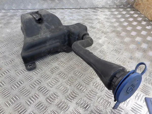 Mercedes Vito W447 W448 ruitensproeiervloeistofbuis OEM A4478690066 image 3