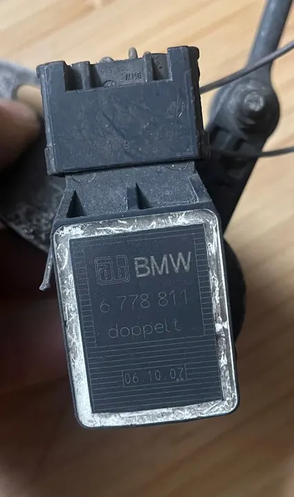 Sensor de nível de lâmpada Xenon dianteira BMW E65 image 2