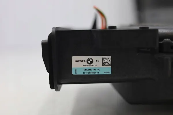 Amplificador de Altavoz BMW OEM 5A8796E3 - Usado image 4