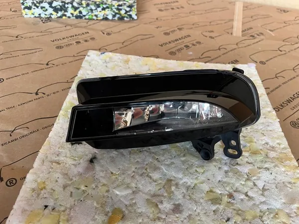 AUDI A5 8T0 LIFT FARO ANTIBRUMOSO IZQUIERDO OEM 8T0941699F image 3