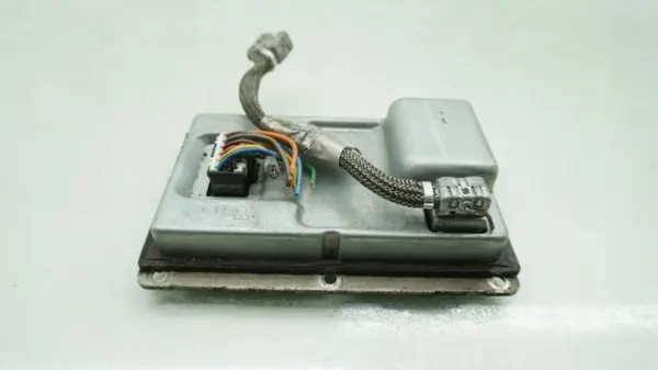 Convertisseur Lumière SAAB 9-5 OEM 73010137N - Occasion image 6