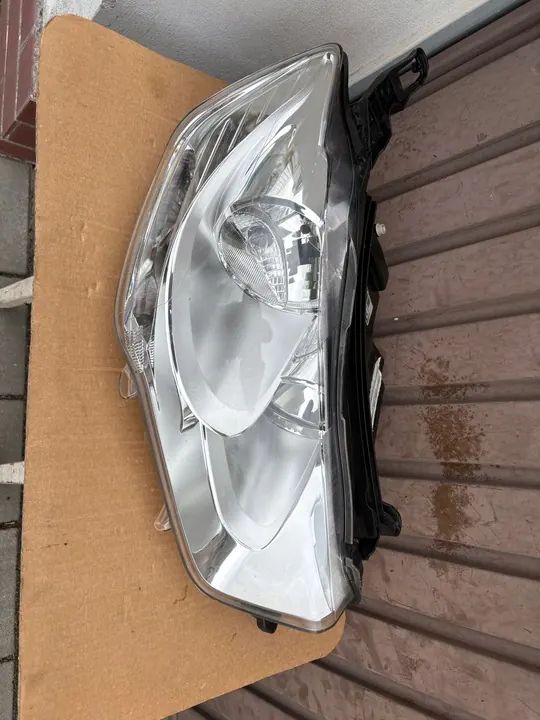 FARO DERECHO CITROEN C-ELYSEE 2017 VALEO 9675139980 image 2