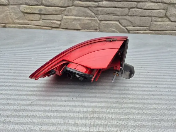 Luz trasera derecha Audi A6 C6 LED Kombi image 4