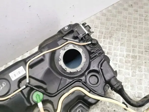 Skoda Octavia IV Bränsletank OEM 5WA201021MF image 7