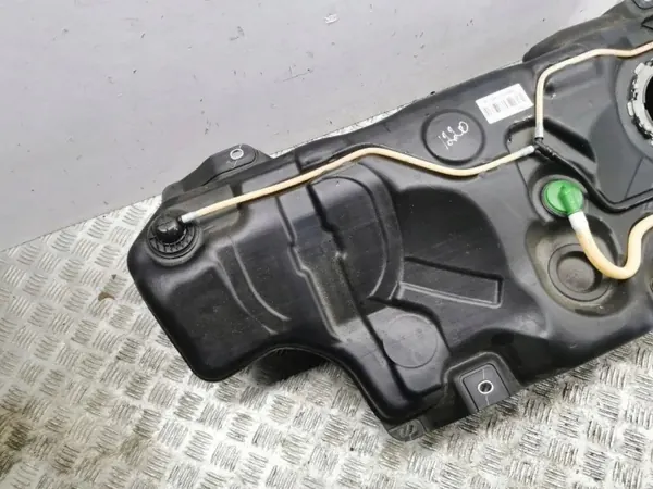 Skoda Octavia IV Bränsletank OEM 5WA201021MF image 9