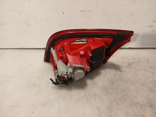 Audi A3 8P Luz Trasera Izquierda 8P4945093D image 2