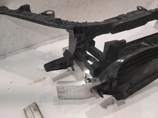 OEM A1776208010 Etuturvavyönkelain Mercedes A-luokka image 4