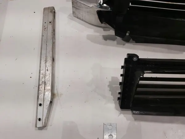 OEM A1776208010 Etuturvavyönkelain Mercedes A-luokka image 9
