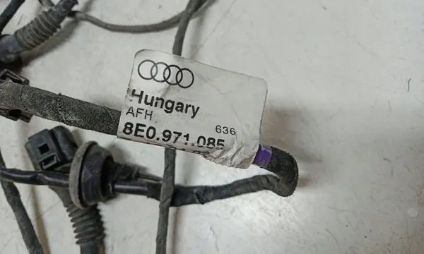 PDC Kaapeli Audi A4 S4 B6 8E 8H 8E0971085 image 4