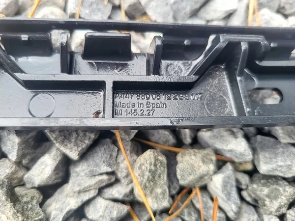 MERCEDES VITO W447 Bumper Mount Right Rear A4478800512 image 4