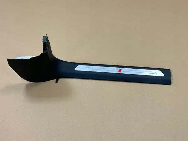 Audi S8 A8 D5 Oikea Etu LED-Kynnys OEM 4N1867272A image 2