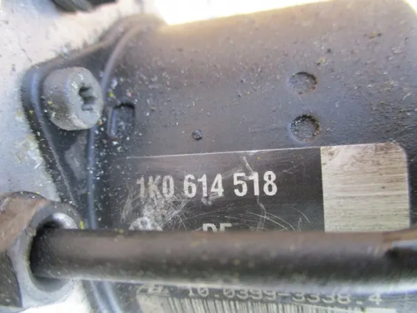 Bomba ABS usada OEM 1K0907379AC para VW Golf V image 4
