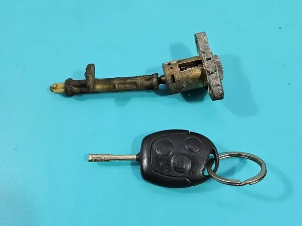 OEM IMPRK1555949 Ford Motorkapslot Gebruikt image 7