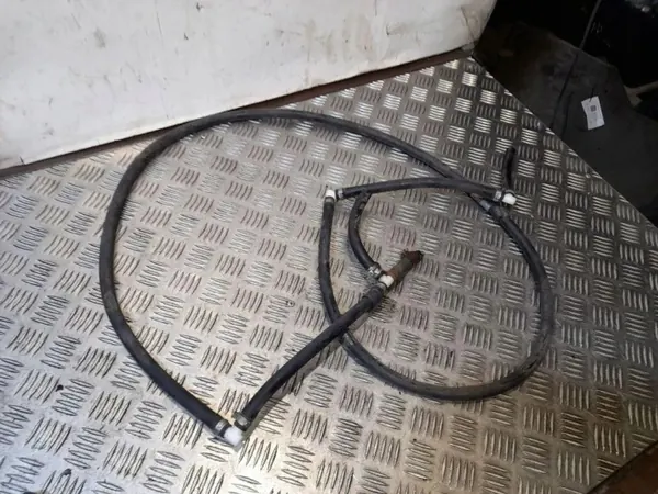 Audi A6 C6 spolarledning OEM 4F0955970G - Begagnad image 2