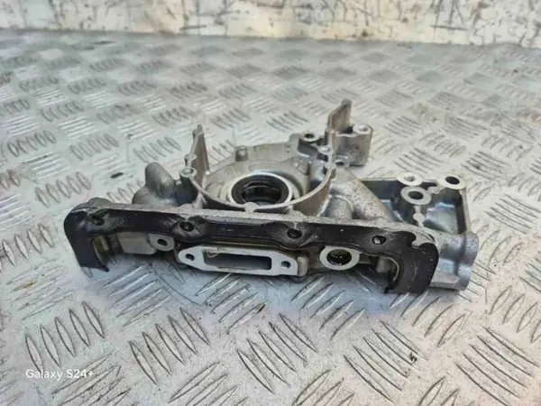 Bomba de aceite VW OEM 04E115105BT para Passat B8 2019 image 4