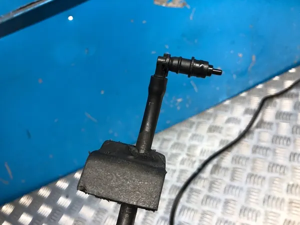 Ruitensproeiers MERCEDES ML W164 6.3 AMG A1648602204 image 9