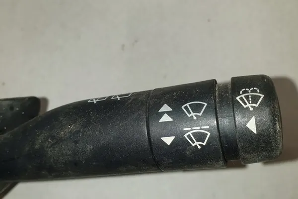 Manetki Ford Mondeo II Turnier 1997 93AG13350AC image 8