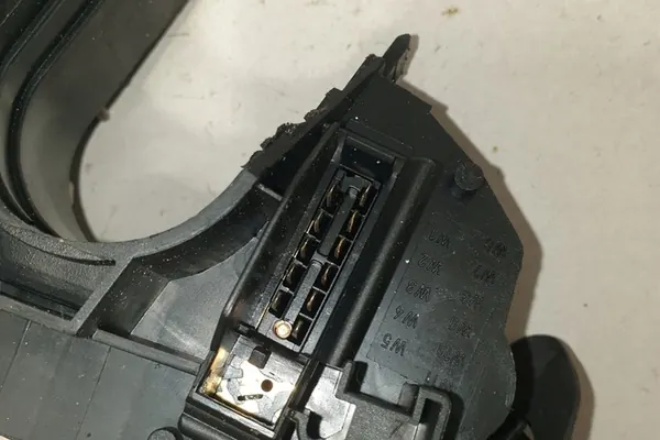 Manetki Ford Mondeo II Turnier 1997 93AG13350AC image 9