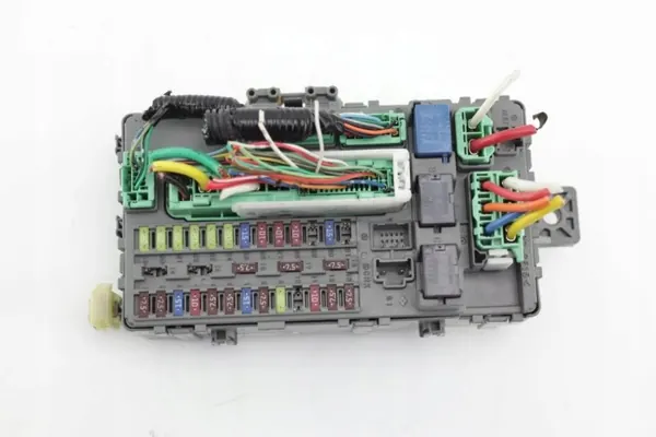 Caja de fusibles TL4-G112 para Honda Accord VIII 2008-2010 image 2
