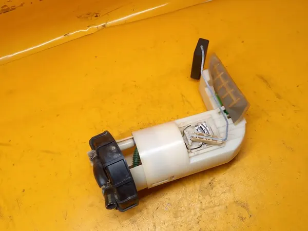 Brandstofpomp Citroen Saxo 1.0B 9634981680 image 8