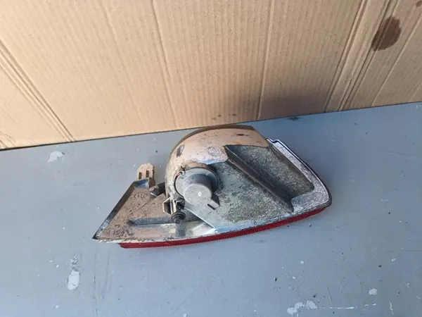 RENAULT KADJAR Luz de Neblina Traseira Direita 265801896R image 2