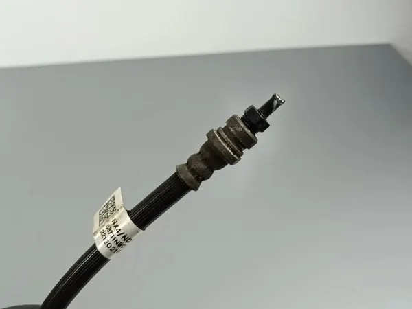 Bromsslang Kia OE OEM 58731N9000 - Begagnad image 3