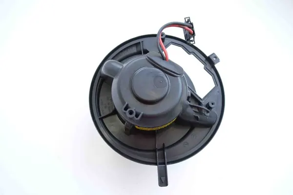 Motor de aquecimento VW SCIROCCO 2.0L 1K2820015F image 4