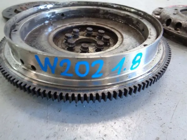 Mercedes-Benz Kytkinlevy W202 C180 image 3