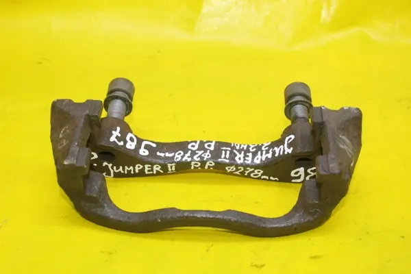 OEM 22942200 Suporte Amortecedor Direito Dianteiro - Usado image 2
