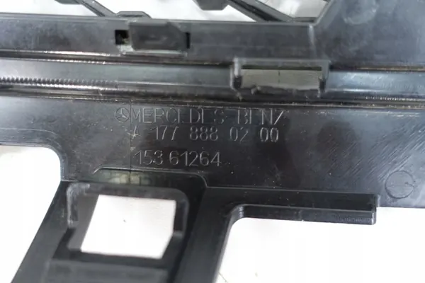 Mercedes A-klasse W177 voorbumperrooster OEM A1778880200 image 9