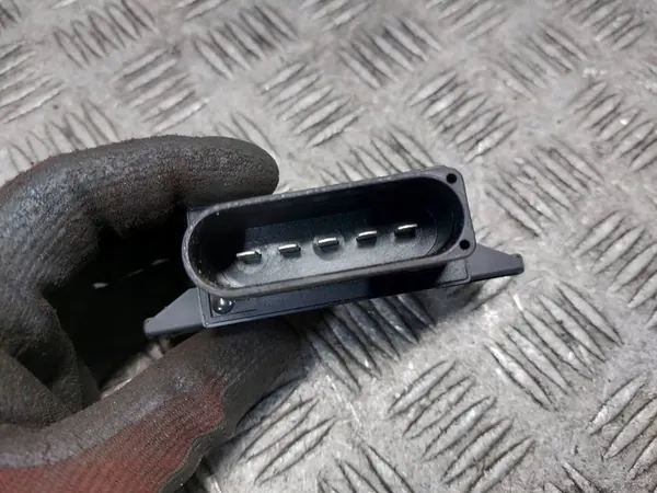 Injektorpumpmodul Audi Q5 SQ5 2009 image 3