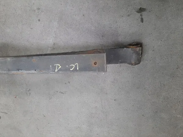 VW Caddy III Lift 2.0 TDI Achterveringveer 2K5511151AK image 4