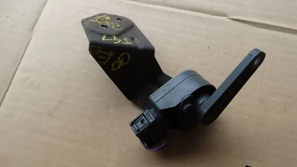 Sensor de Nível de Faróis Audi A4 B6 image 2