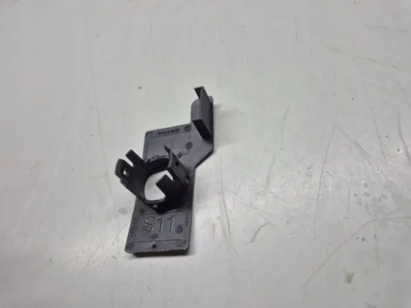 Halter Einparksensor hinten Volvo V90 32293188 image 3