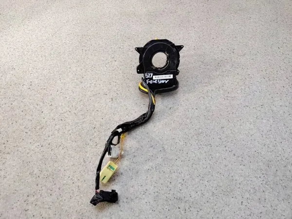 Retractor de cinturón OEM 27546AG010 para Subaru Forester III image 2