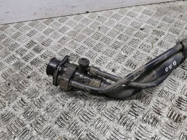 Kraftstoffeinlass Hyundai i30 2023 OEM AMD191760 image 3