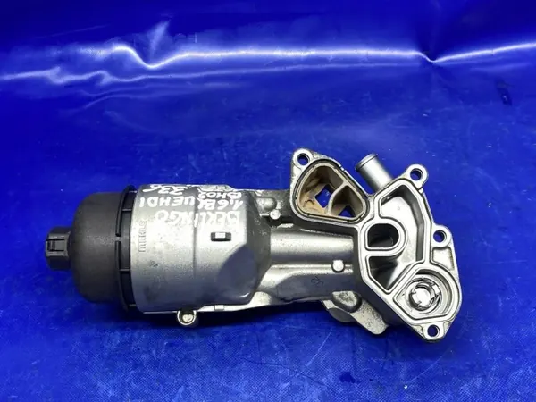 Base de carcasa filtro aceite OEM 9801622280 Berlingo image 7