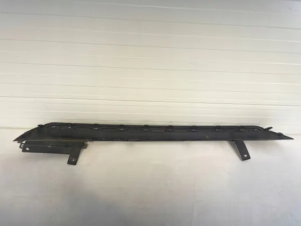 Toyota Auris II takapuskarin lista OEM 52151-02060 image 4