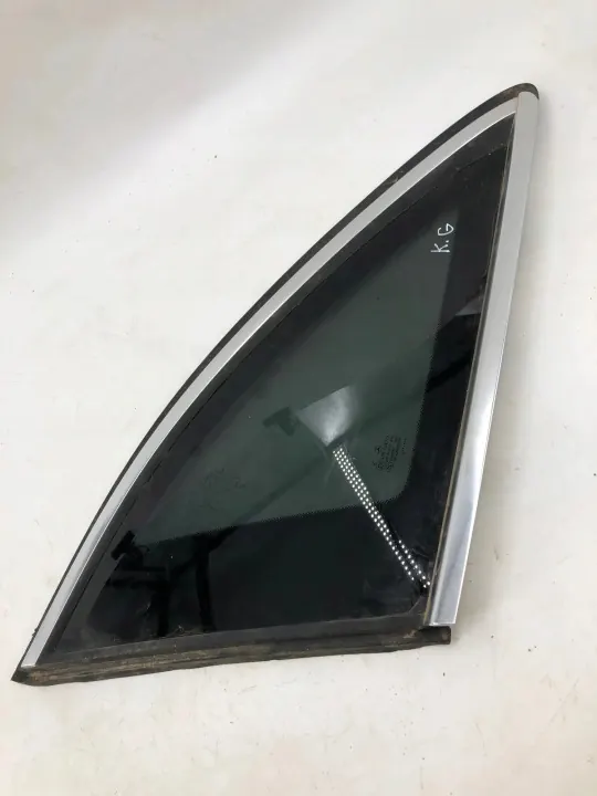 VW Polo Classic vasen takakulmapaneeli OEM A2546704300 image 3