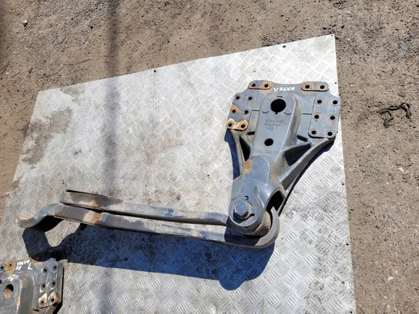Taka-apujousi OEM 82441450/51 Volvo FE 6x2:lle image 5