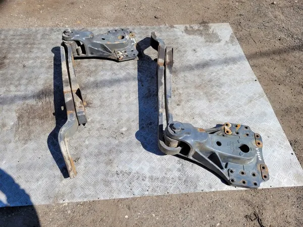 Taka-apujousi OEM 82441450/51 Volvo FE 6x2:lle image 6