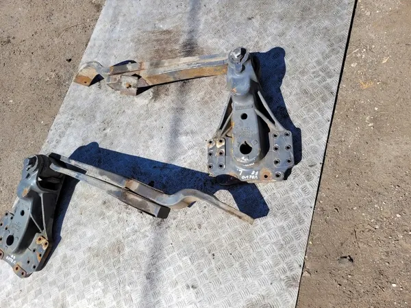 Taka-apujousi OEM 82441450/51 Volvo FE 6x2:lle image 8