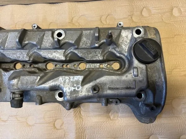 Honda Venttiilikansi OEM N22A2 2.2 i-CTDI moottorille image 4