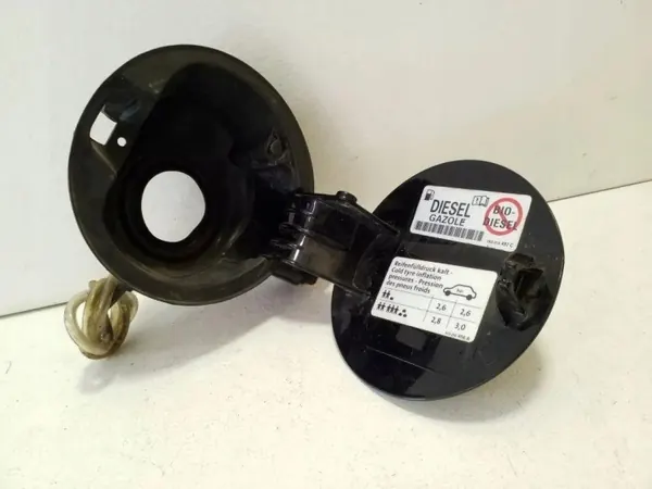Motor da tampa combustível OEM 3C9809857A VW Passat B6 image 5