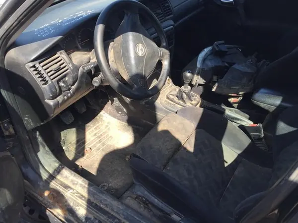 Opel Vectra Motorstyrdator 2000 2.0L 90512130 image 6