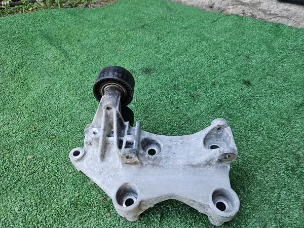 Renault OE 117105124R image 3