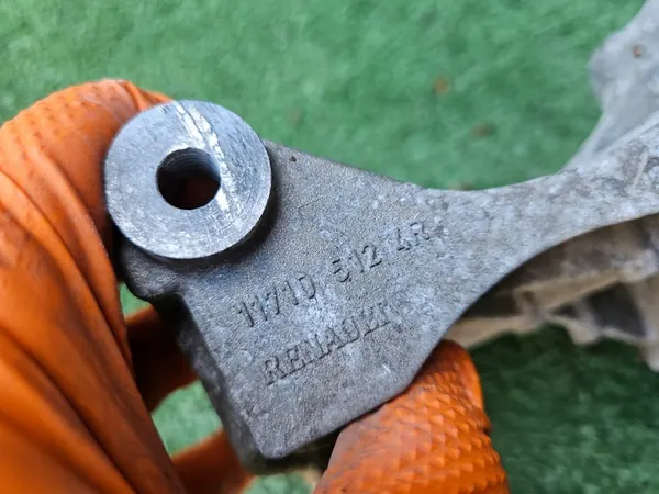 Renault OE 117105124R image 6