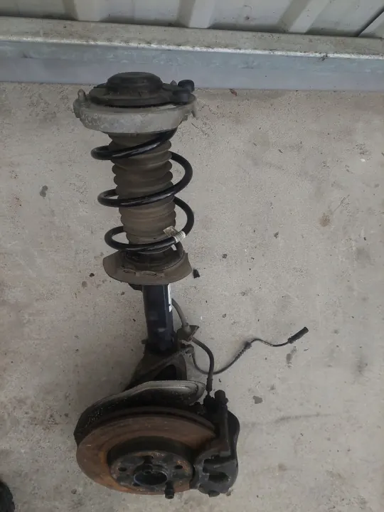 BMW 2 F45 F46 1.5B Terminal Derecho - Pieza OEM image 3