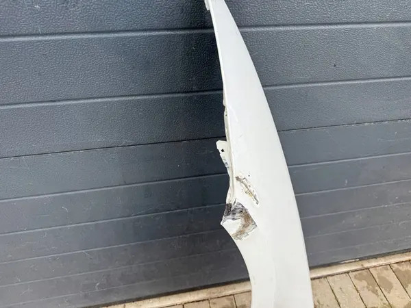 Parafango anteriore sinistro BMW 3 E92 E93 image 3