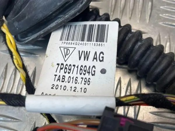 Système audio VW OEM 7P6035466 pour Touareg 4.2L Diesel image 4